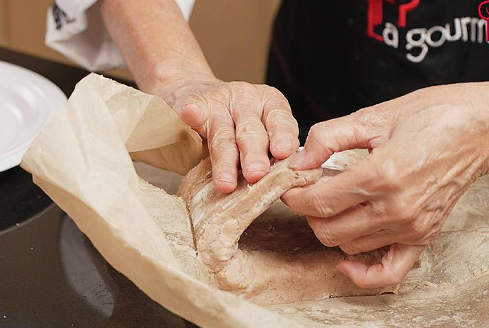 form a ring out of the yam paste