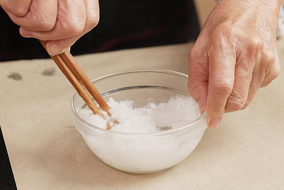 mix the wheat starch paste