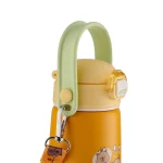 2026.05.25 La gourmet Sassy Kids 420ml Thermal Bottle with Strap – Orange (Capybara) 02