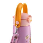 2026.05.25 La gourmet Sassy Kids 420ml Thermal Bottle with Strap – Pink (Capybara) 02